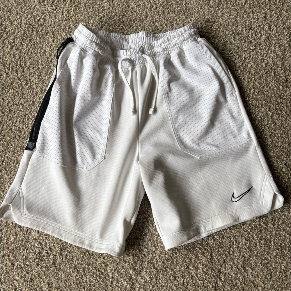 Nike Men's White and Black Athletic Shorts
